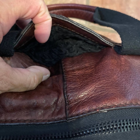 ROGUE VINTAGE LEATHER SHERPA LINES WEEKENDER BAG - Picture 5 of 10